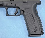 SPRINGFIELD XDM BITONE MATCHING BOX, 3 16 ROUND MAGAZINES, LOADER, GRIP STRAPS, MAG CARRIERS AND PAPER WORK .40 S&W - 4 of 20