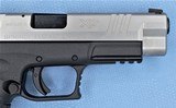SPRINGFIELD XDM BITONE MATCHING BOX, 3 16 ROUND MAGAZINES, LOADER, GRIP STRAPS, MAG CARRIERS AND PAPER WORK .40 S&W - 10 of 20