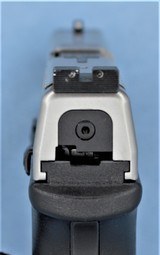 SPRINGFIELD XDM BITONE MATCHING BOX, 3 16 ROUND MAGAZINES, LOADER, GRIP STRAPS, MAG CARRIERS AND PAPER WORK .40 S&W - 13 of 20