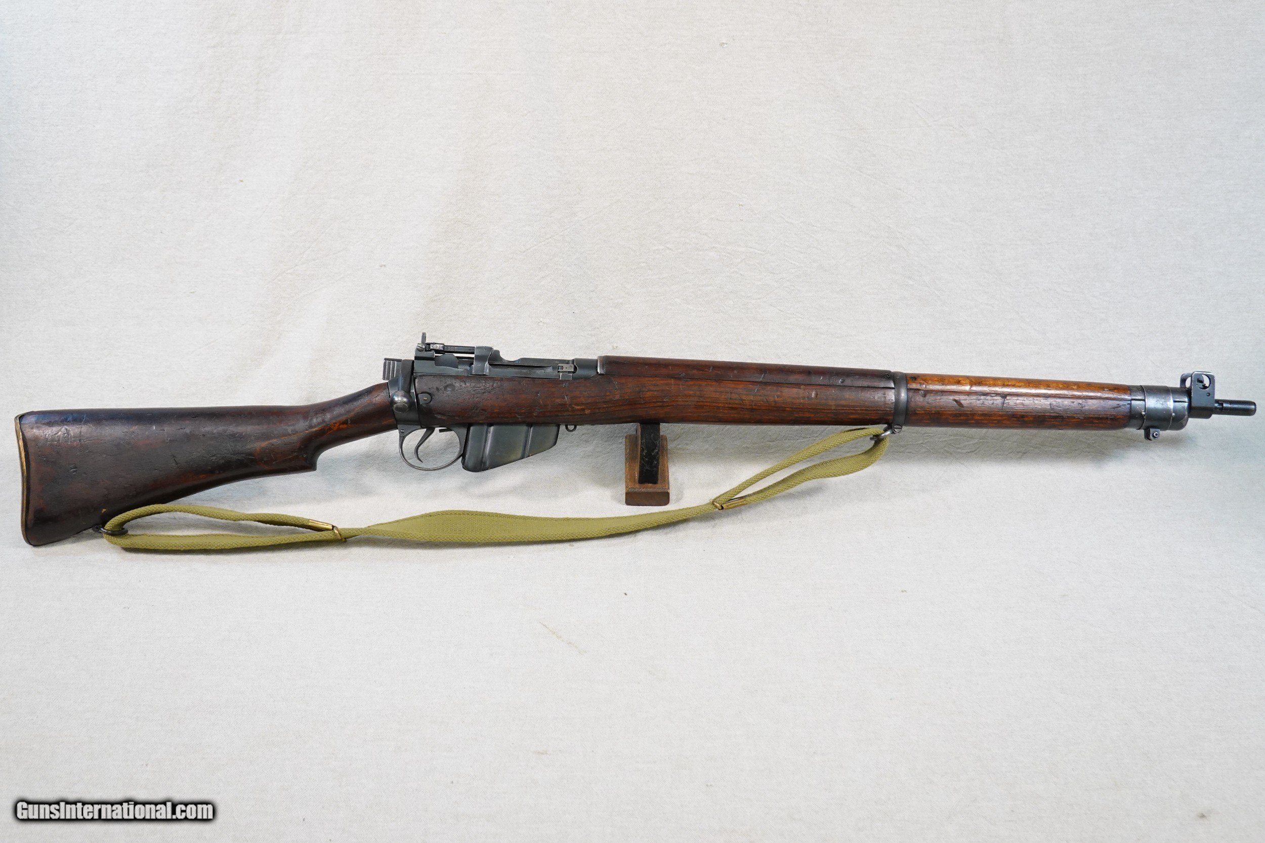 Deactivated WWII Lee Enfield No4 MKI* Long Branch 1943. - Allied