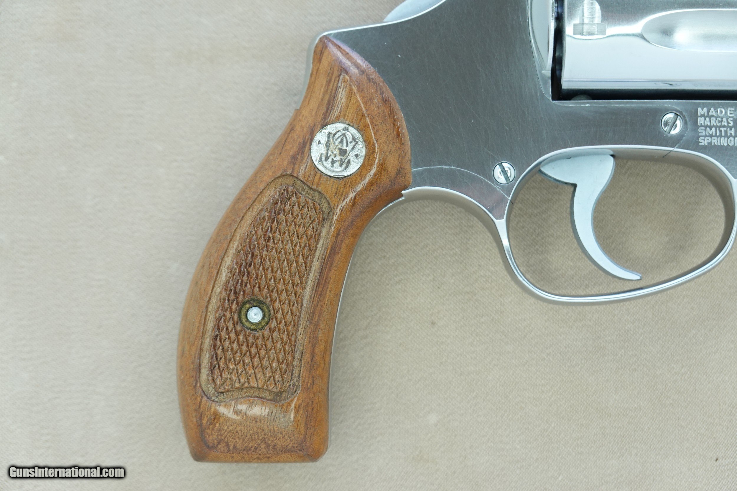 **SOLD** 1979-80 Vintage Smith & Wesson Model 60 Stainless Chief's ...