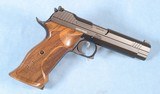 ****SOLD****Sig Sauer P210 Target Pistol Chambered in 9mm **Minty - With Box and Papers** - 3 of 10