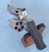 **SOLD**
Smith & Wesson Model 500 Chambered in 500 S&W Magnum w/ 4