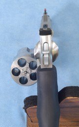 **SOLD**
Smith & Wesson Model 500 Chambered in 500 S&W Magnum w/ 4