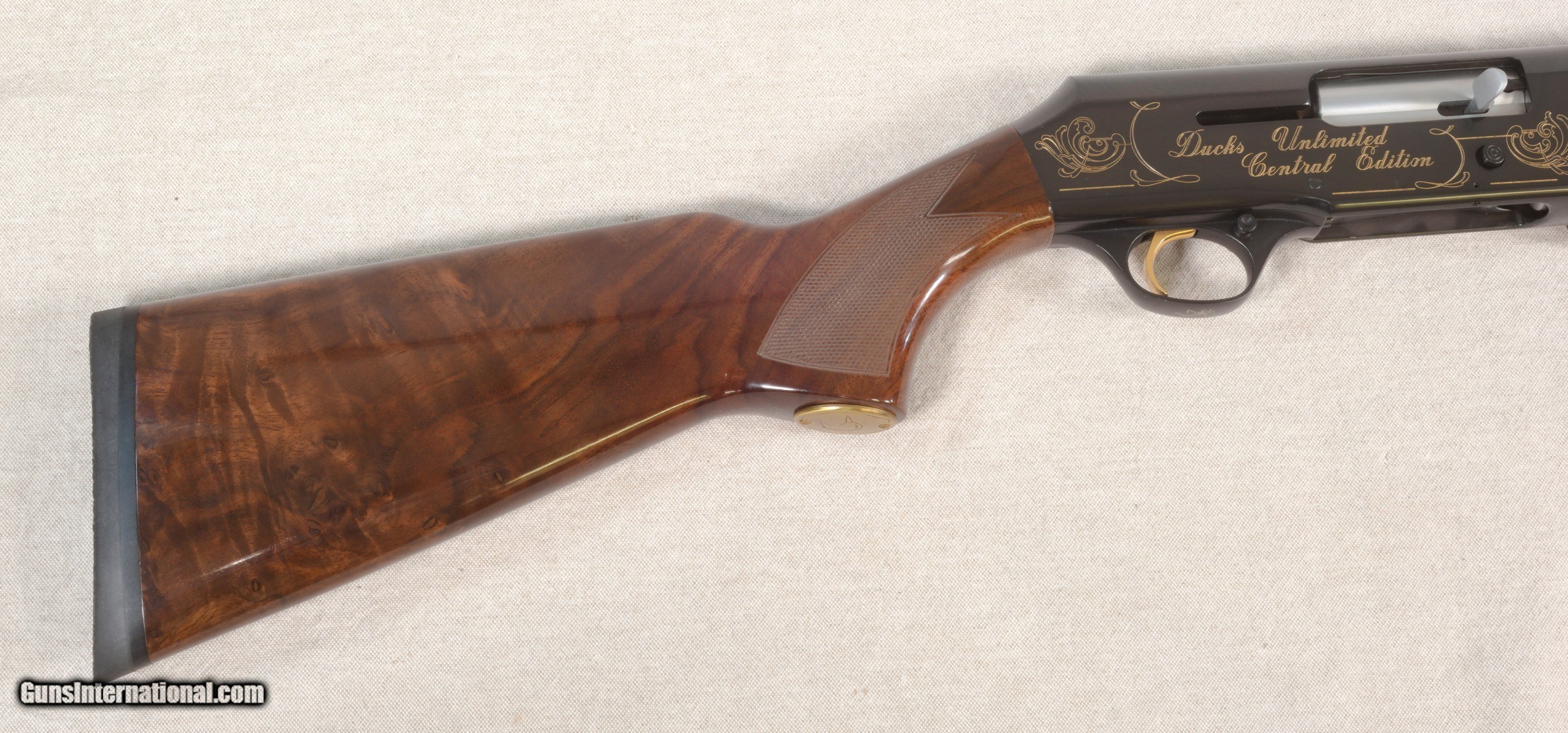 ** SOLD ** Browning B80 Semi Auto Shotgun in 12 Gauge **Ducks