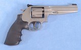 ** SOLD ** Smith & Wesson Model 986 Pro Series 7 Shot Revolver Chambered in 9mm **Excellent Condition - Box, Papers and one Moon Clip** - 3 of 12