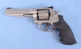 ** SOLD ** Smith & Wesson Model 986 Pro Series 7 Shot Revolver Chambered in 9mm **Excellent Condition - Box, Papers and one Moon Clip** - 2 of 12