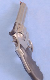 ** SOLD ** Smith & Wesson Model 686-6 Double Action Revolver in .357 Magnum **Excellent Condition - Very Lightly Used** - 3 of 15