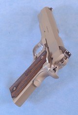 ** SOLD ** Springfield Armory Garrison 1911 Semi Auto Pistol in 9mm **Beautiful Stainless Steel - Minty** - 4 of 12