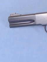 Colt Woodsman Match Target Semi Auto Pistol in .22 Long Rifle **Letter of Authenticity - Original Box - Mfg 1955 - 3 Mags and extra Grips** - 4 of 25