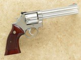 Smith & Wesson Model 686 Distinguished Combat Magnum, Cal. .357 Magnum, 6 Inch Barrel - 9 of 10