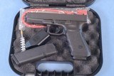Glock G22 Gen 3 Semi Auto Pistol Chambered in .40 SW Caliber **Very Good Condition - All Original - 2 Mags** - 1 of 16