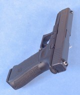 Glock G22 Gen 3 Semi Auto Pistol Chambered in .40 SW Caliber **Very Good Condition - All Original - 2 Mags** - 6 of 16