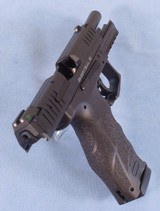 Heckler & Koch VP9 Semi Auto Pistol in 9mm **3 Magazines - Box and Papers - Adjustable Grip** - 13 of 16