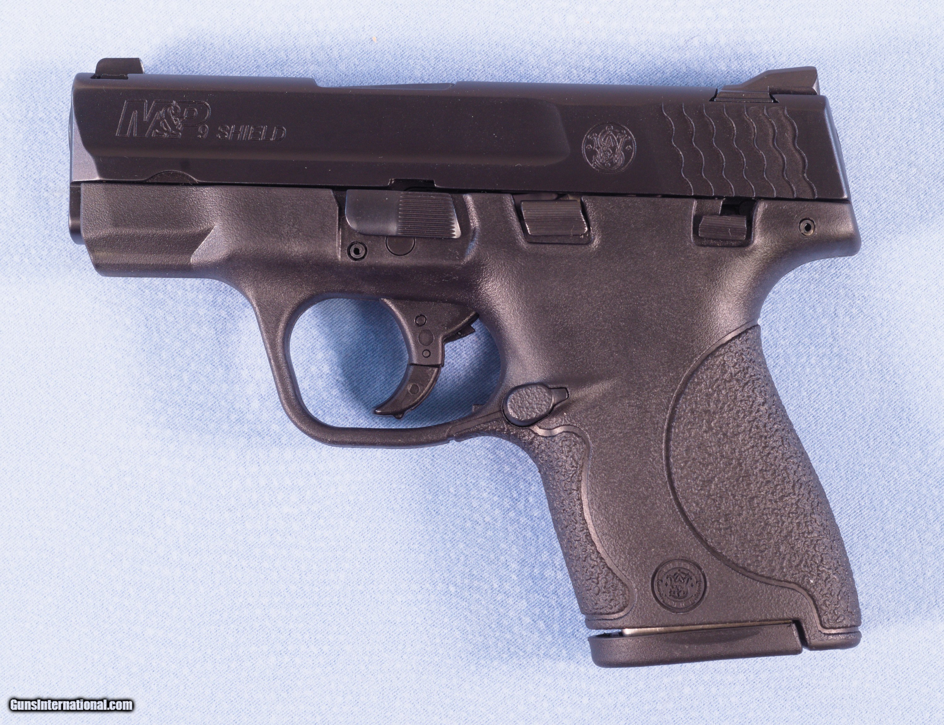**SOLD**Smith & Wesson M&P Shield Semi Auto Pistol in 9mm