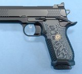 Wilson Combat EDCX9L Semi Auto Pistol in 9mm **Double Stack - Pouch and 2 Magazines** - 4 of 21