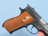 Smith & Wesson Model 39-2 Semi Auto Pistol in 9mm **Minty - 1st Gen Semi Auto** - 21 of 22