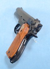 Smith & Wesson Model 39-2 Semi Auto Pistol in 9mm **Minty - 1st Gen Semi Auto** - 5 of 22