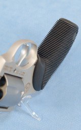 **SOLD** Taurus 450 Ultra Lite Revolver in .45 Colt **Ported Barrel - Box and Papers - Scarce Revolver** - 14 of 21