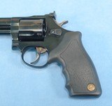 ***SOLD***Taurus Model 66 Revolver in .357 Magnum Caliber **Original Box - 2 Speedloaders Included** - 21 of 21