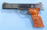 ** SOLD ** Smith & Wesson Model 41 Semi Auto Target Pistol in .22 LR **Mfg 1993 - Classic Target Pistol - Box and Papers - 2 Magazines** - 9 of 24
