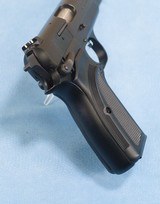 Browning Hi Power Pistol in .40 S&W Caliber **Mfg 1994 - Scarce Caliber** - 5 of 19
