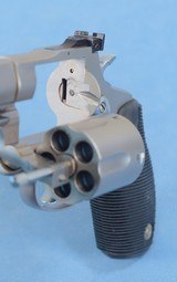 Taurus Tracker Revolver in .44 Magnum **Box - Ported** - 18 of 19
