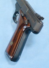 Browning Buckmark Target Pistol in .22 Long Rifle **Box and 2 Mags** - 6 of 20
