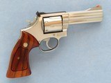 ** SOLD ** Smith & Wesson Model 686 Distinguished Combat Magnum, Cal. .357 Magnum, 1985 Vintage - 2 of 9