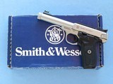 **SOLD** Smith & Wesson SW22 Victory, Threaded Barrel, Cal. .22 LR - 8 of 9