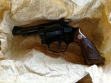 Smith & Wesson 22/32 kitgun 1955 - 2 of 12