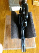 Smith & Wesson 22/32 kitgun 1955 - 10 of 12