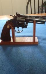 Colt Diamondback Chambered In .38 Special 4