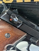 MINTY Browning BDA LNIB 1989. NOS - 4 of 14