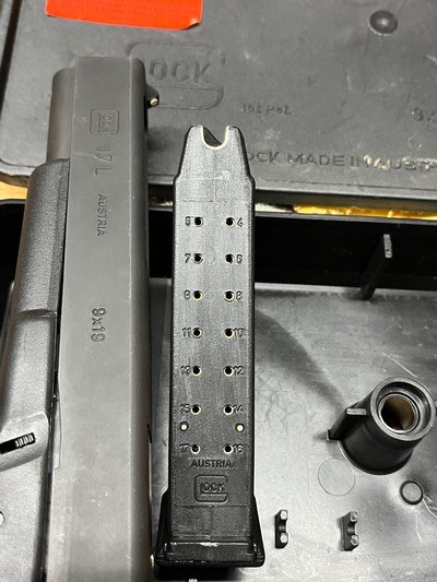 SUPER Rare Early first gen Glock 17L in its original box 1988 - Image 9 of 12