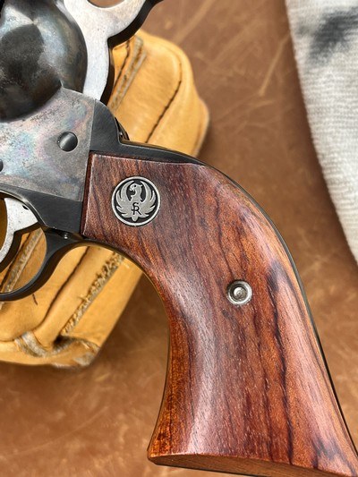 Uncommon Old Model Ruger Vaquero - Image 8 of 11