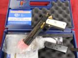 Colt 1911 Bicentennial CLTO1991SC200 - 1 of 8