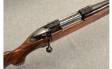 Weatherby Mark V Deluxe.300 Wby Mag - 5 of 9