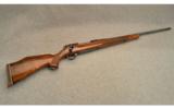 Weatherby Mark V .300 Weatherby - 1 of 9