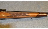 Weatherby ~ Mark V ~ .300 Weatherby Magnum - 4 of 12