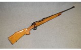 Winchester ~ Model 70 Featherweight ~ .243 WIN - 1 of 12