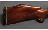 Weatherby ~ Mark V ~ .300 Weatherby Magnum - 2 of 12