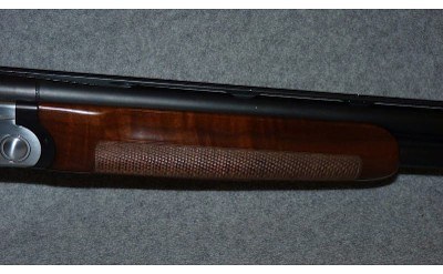 Beretta ~ 682 ~ 12 Gauge - Image 4 of 12