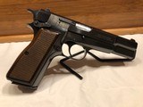 1992 Browning Hi-Power Pistol 9mm, Case & Manual. - 3 of 10