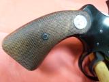 Colt Cobra .38, 2