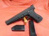 Glock 17L Generation 2 - As New - 5 of 14