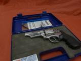 Smith and Wesson 629-4 - 3 of 10