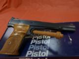 Smith and Wesson Model 41 - 8 of 11