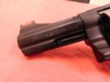 Smith and Wesson 329PD - 2 of 17