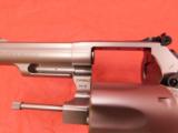 Smith and Wesson 66-8 Combat Magnum - 16 of 18